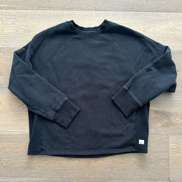 EUC Vuori renew oversized crew sweatshirt - Picture 1 of 3